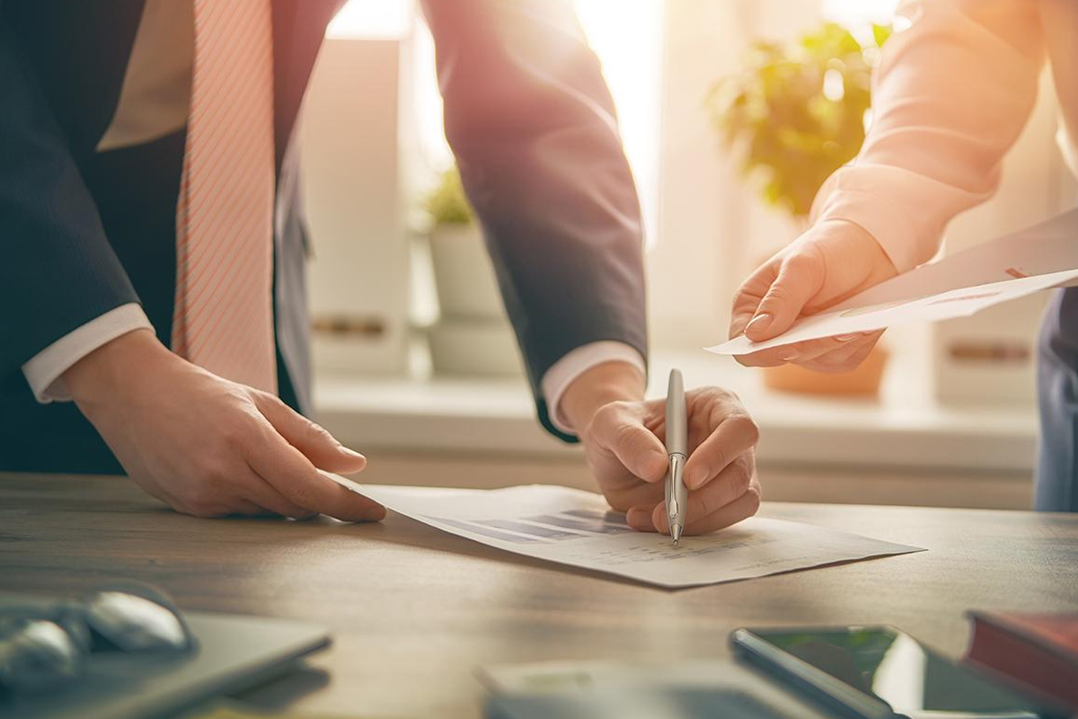 Aktif Bank Gişe Görevlisi Alımı için Gereken Şartlar
